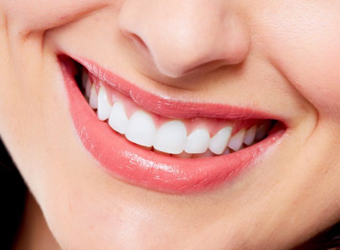 6 Tips on Maintaining Dental Hygiene